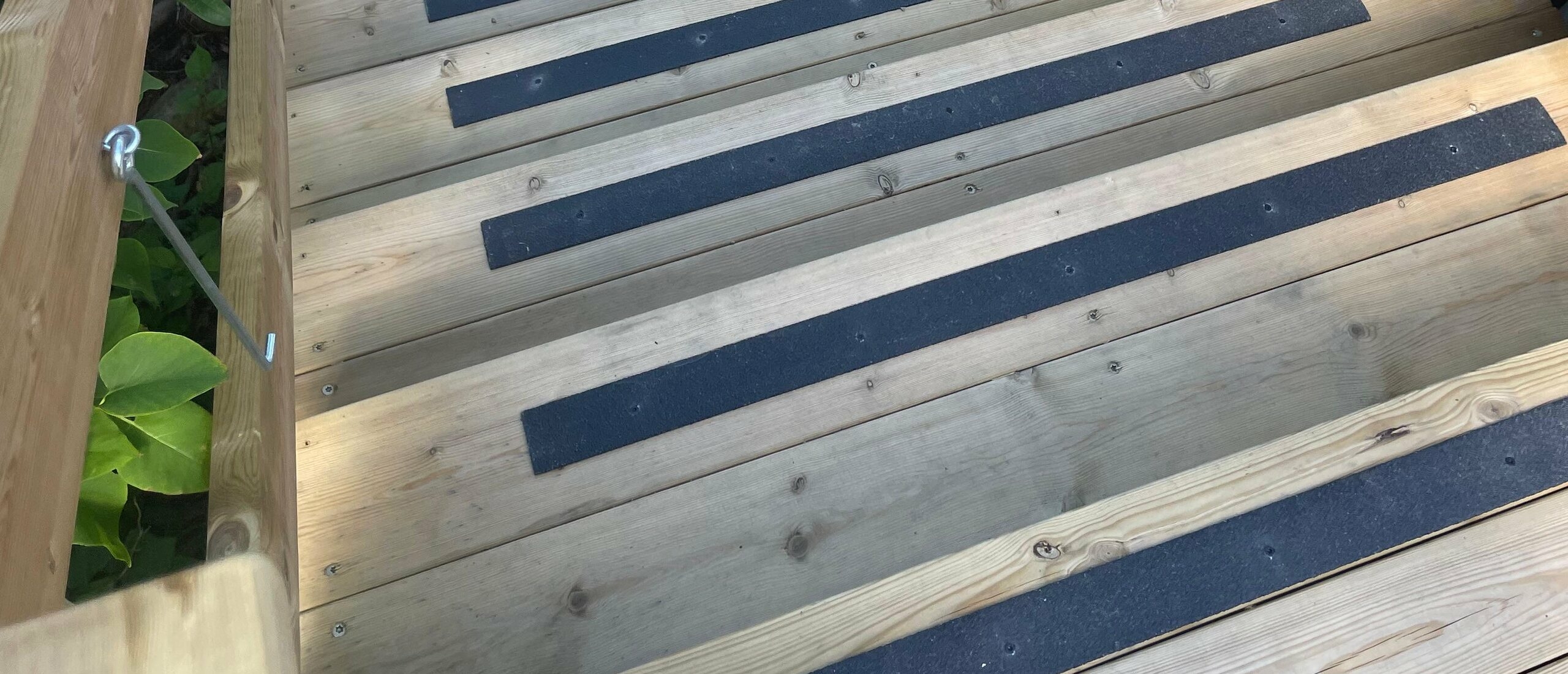 Halve maantjes op de trap vervangen: 5 alternatieven vergeleken