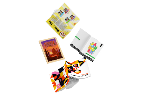 4 dwarrelende jaarboeken.