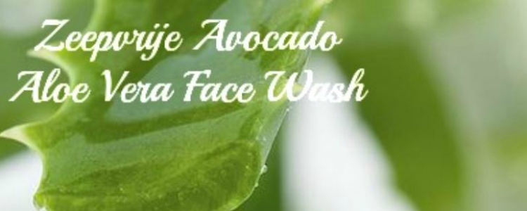 Avocado aloe vera facewash, zachte zeepvrije reiniging.