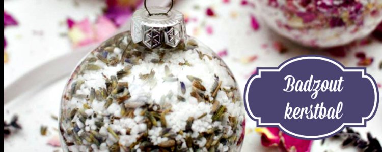 Badzout kerstbal,  een origineel cadeautje voor in de boom!