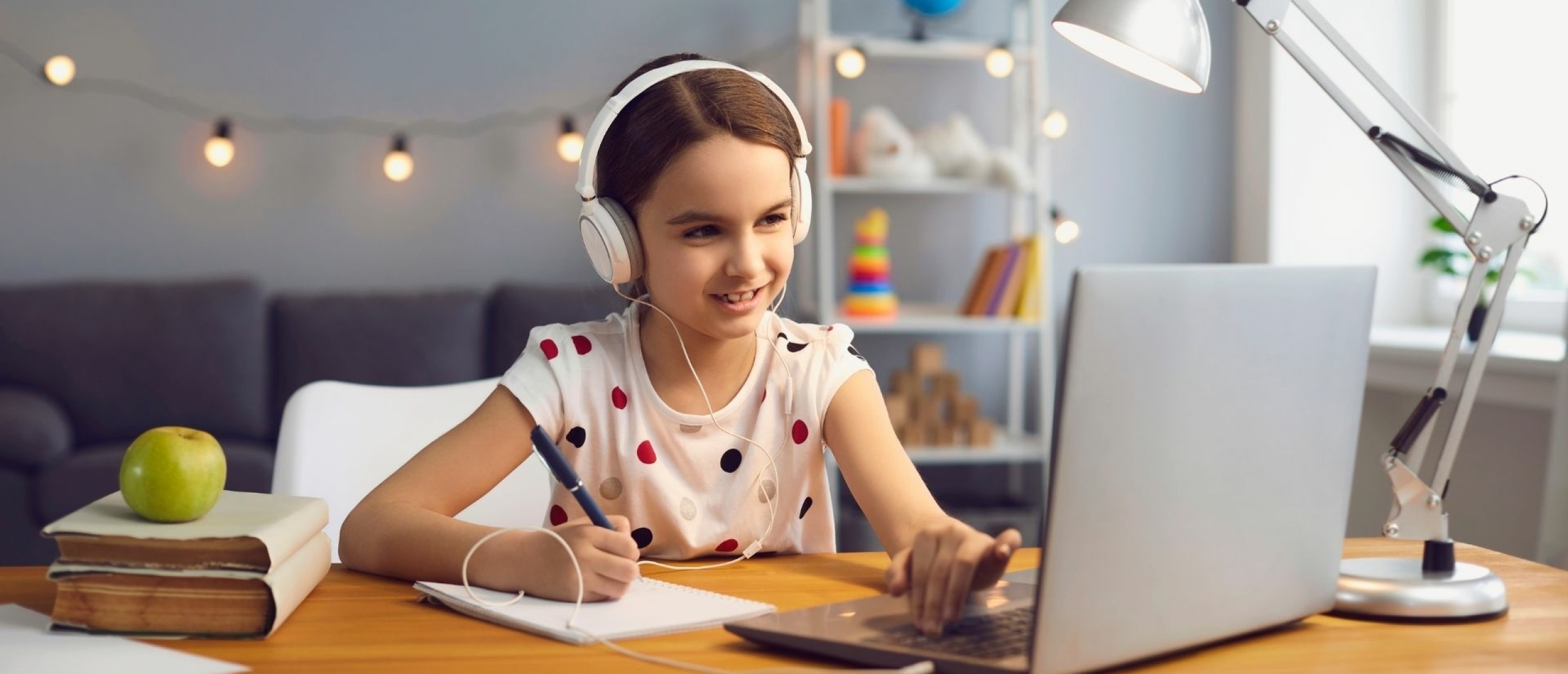 How Fitness Trainers Can Teach Online and Sell Workout Programs