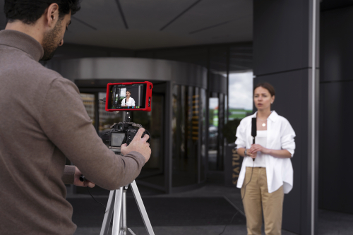 Product launch live streaming with AudiencePlayer