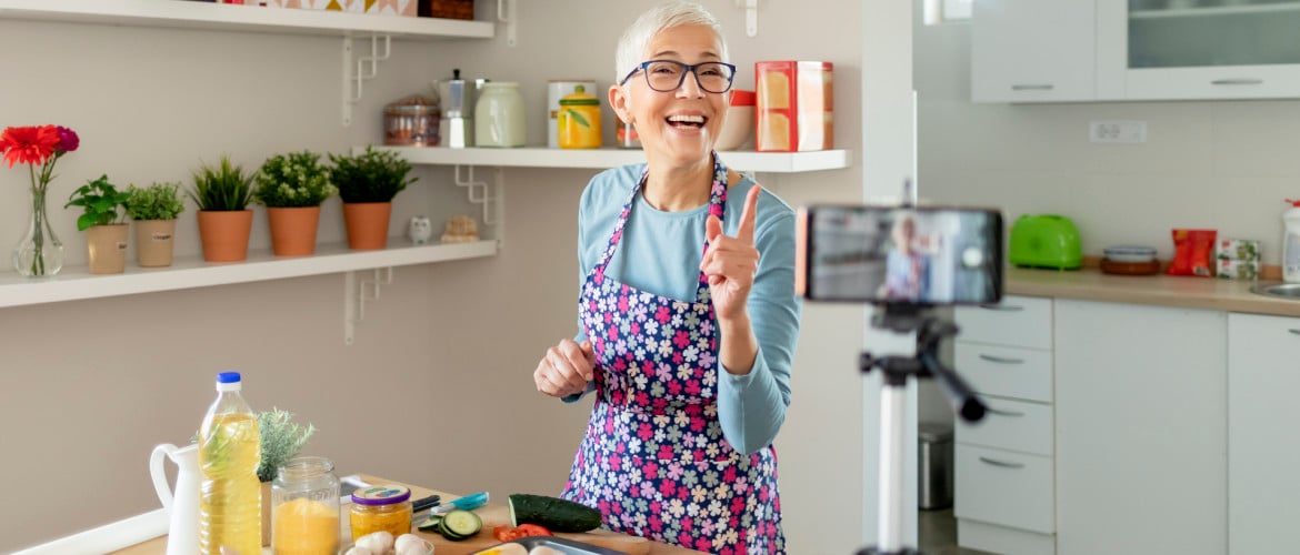 Earn cash while discount watching cooking videos online