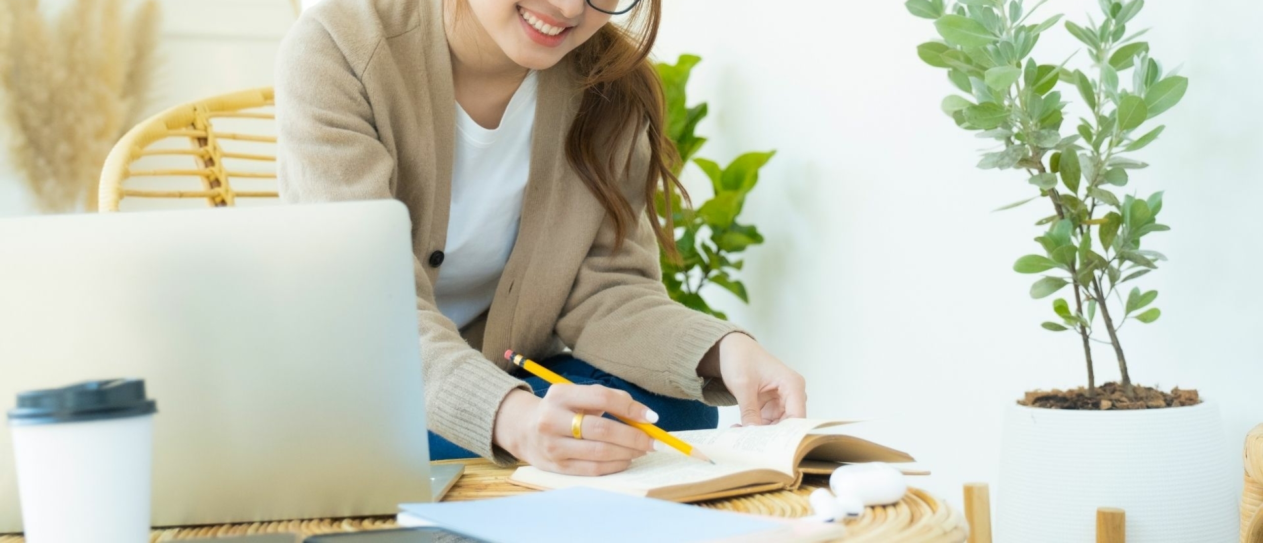 Waarom de meeste online cursussen falen (en hoe je er één bouwt die dat niet doet)