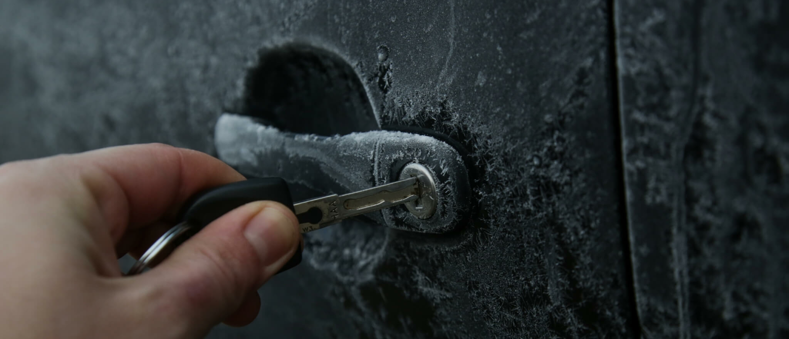 Vastgevroren autoslot: wat kun je hieraan doen?
