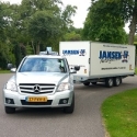 Bocht achteruit tijdens aanhanger rijlessen