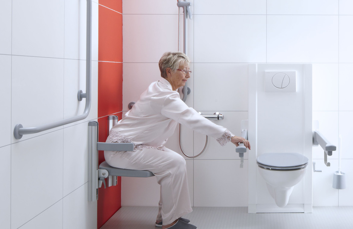 Onnodig feedback Er is een trend Welke badkamer hulpmiddelen zijn er allemaal voor ouderen?