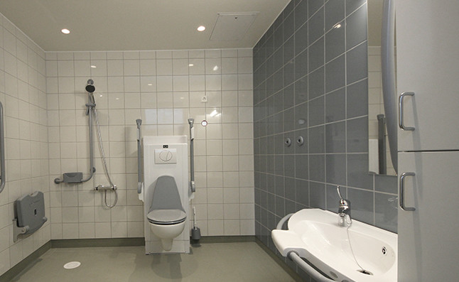 Wist je dat een bezoek aan de badkamer ongemerkt heel veel energie kost?
