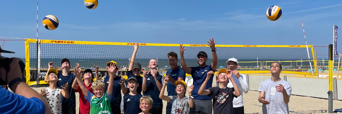 jeugd_training_beachvolleybal_beachclinics_den_haag