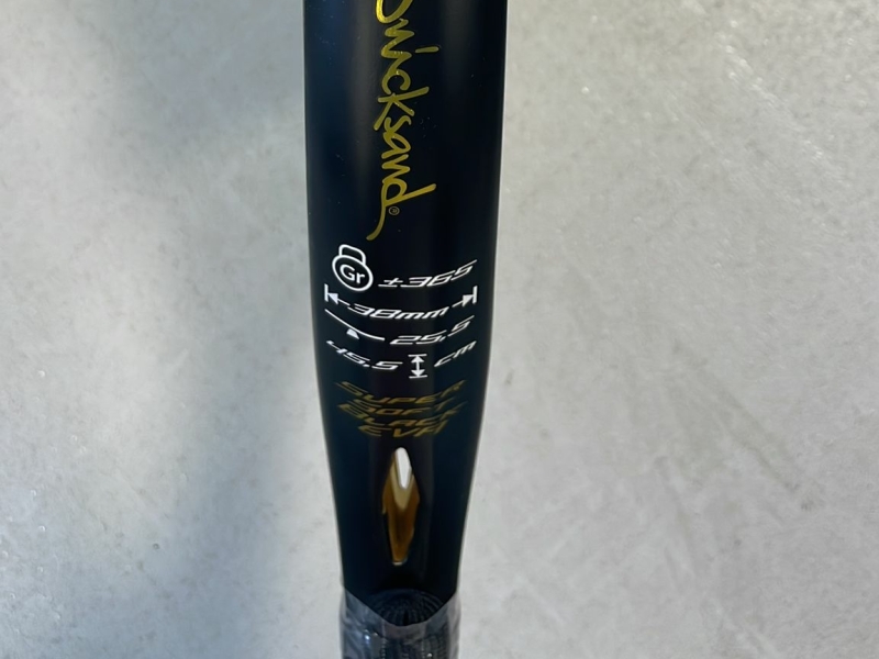 Quicksand Goldpadel 2025  preventie padelarm Futura 2.1