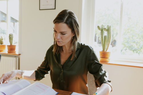 bekkenpijn, urineverlies, een verzakkingsgevoel, stuitpijn, littekenpijn of core-/buikwandproblemen