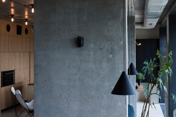 AJAX MotionProtect past in elk interieur