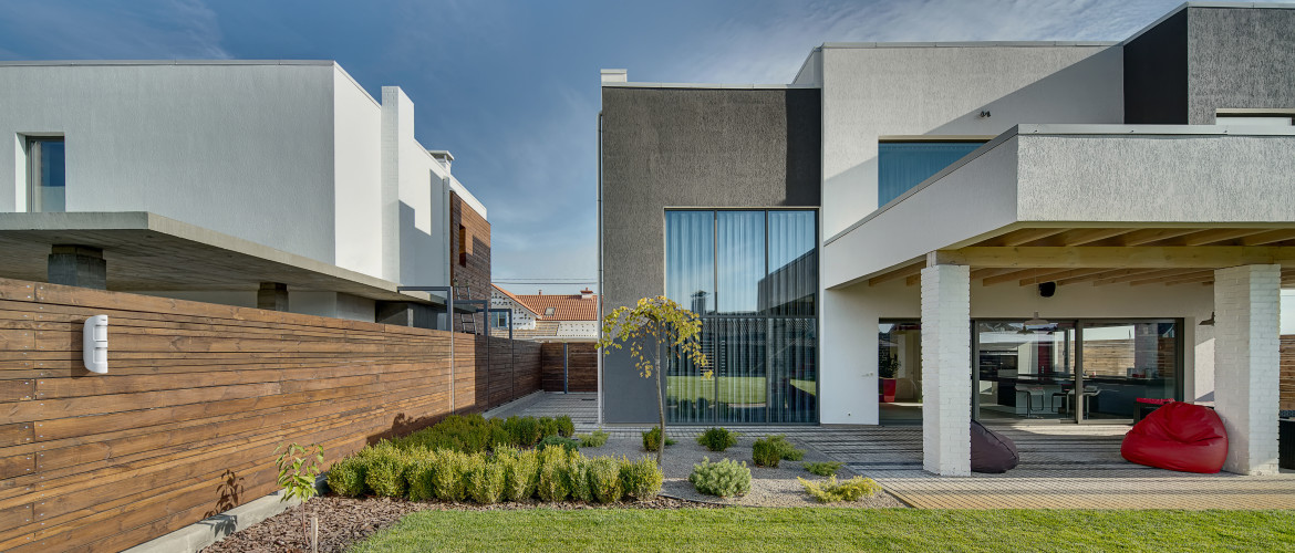 How motion detectors see the world