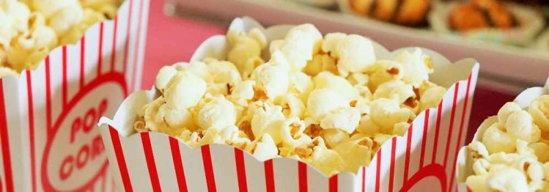 Popcorn in bakjes