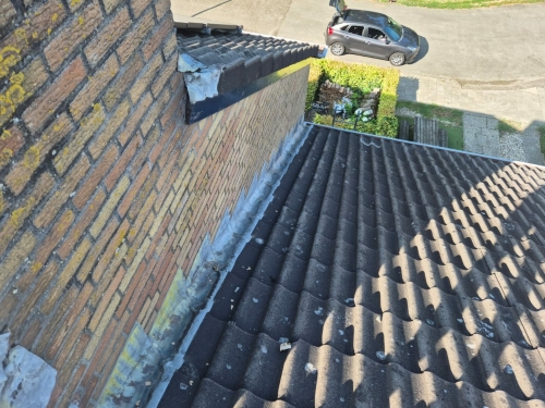 Verouderd trapsgewijs loodwerk