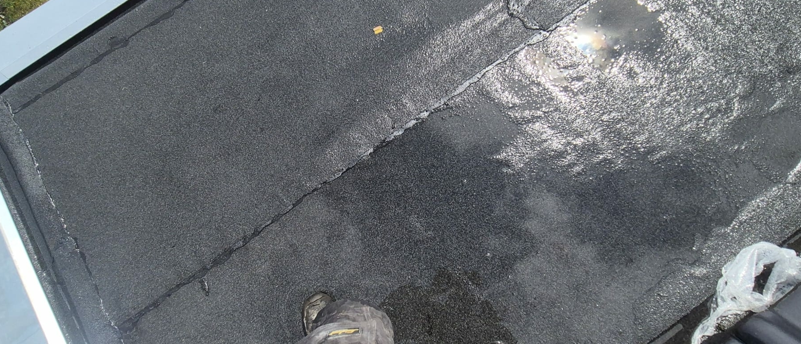 Arbeidsveiligheid bij hete bitumen: bescherming, risico’s en veilige werkwijzen