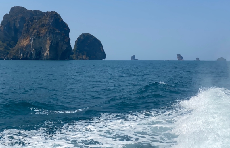 boarding thai ferry lessons for interior designer