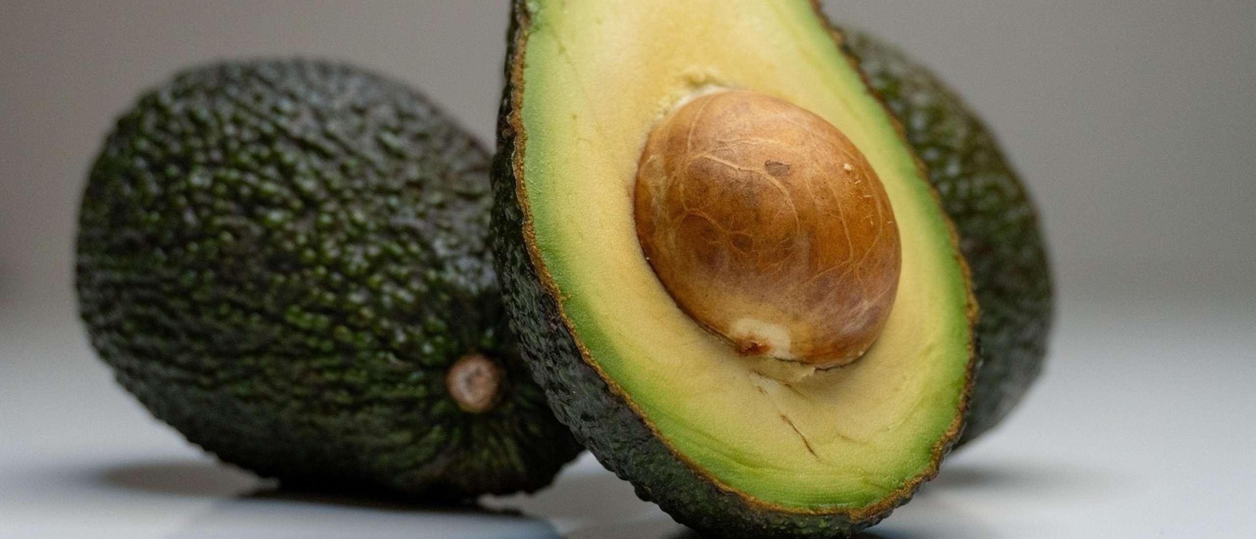 Avocado bron van vitamine E Avocado bron van vitamine E