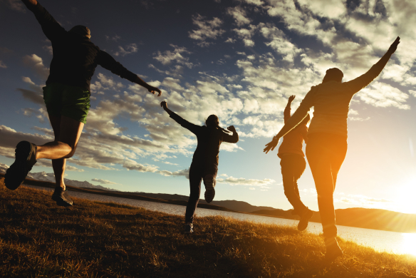 mensen die buiten bewegen om dopamine vergroten