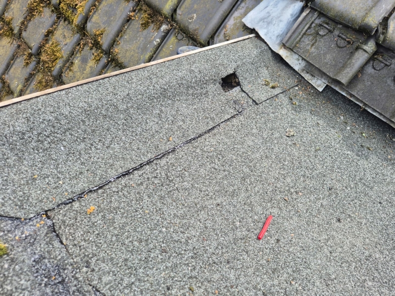 Bitumen kanstroken branden