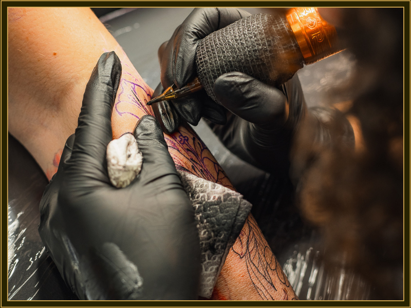 Black Lining Tattoo Proces