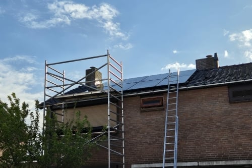 Zonnepanelen plaatsen