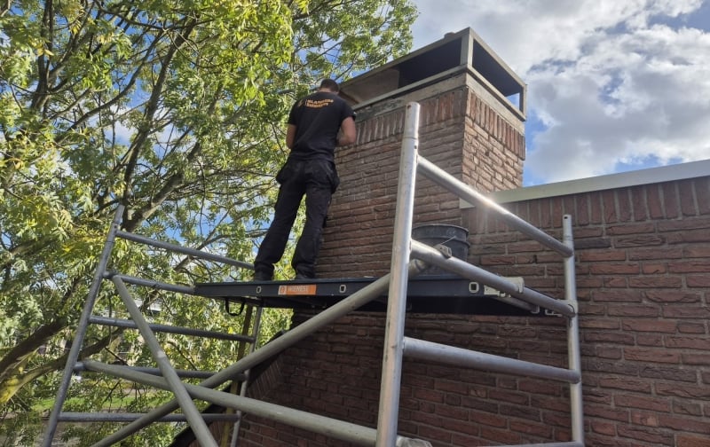 Schoorsteen voegen renoveren Almere