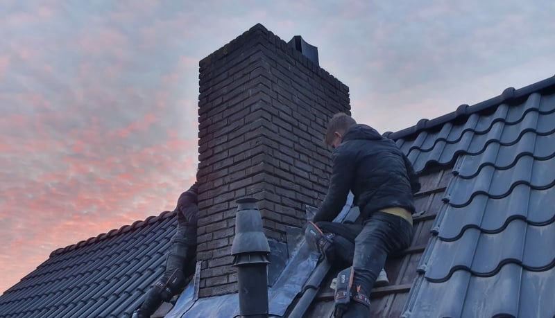 schoorsteen voegen renoveren