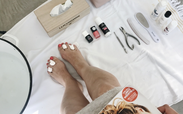 pedicure-behandeling-je-voetverzorging-thuis-zelf-doen-summer-proof