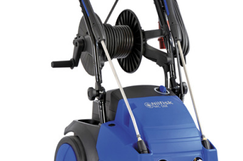 koudwater hogedrukreiniger MC-5M nilfisk De medium-klasse Nilfisk MC 5M PA-serie biedt de gebruiker de meest veelzijdig inzetbare koudwaterhogedrukreiniger-serie. Nilfisk is erin geslaagd ongekende