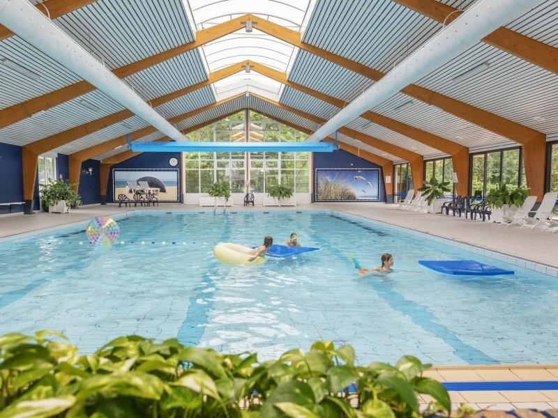 groepsaccommodatie sint maartenzee noord holland 18 personen leuk zwembad op het terrein