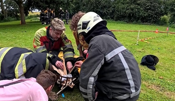 Samenewerken tijdens een teamuitje in Gelderland