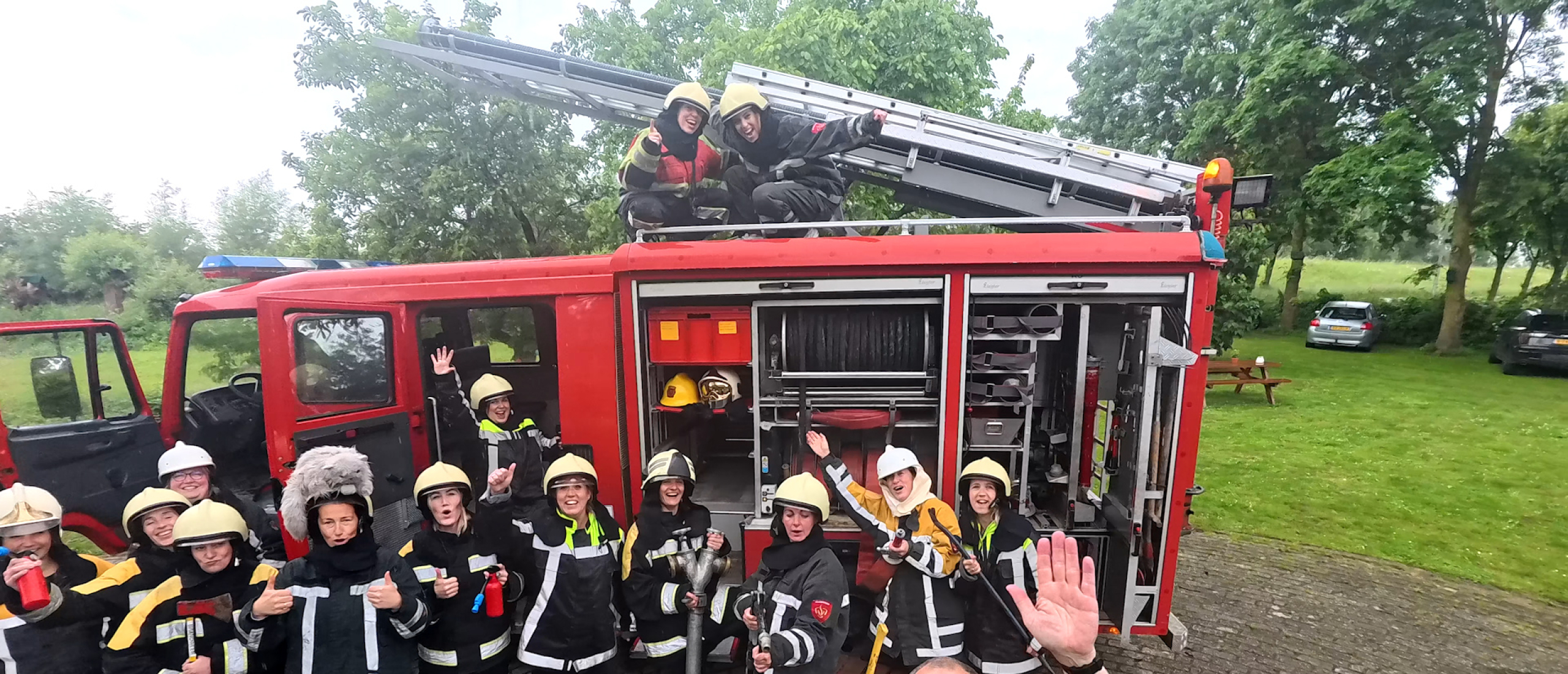 Top 10 Unieke Bedrijfsuitjes voor Team Building in 2025