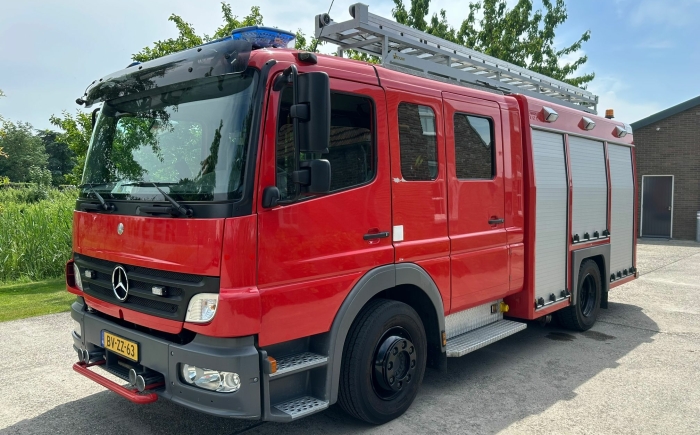 voor vervoer kun je onze brandweerwagen huren