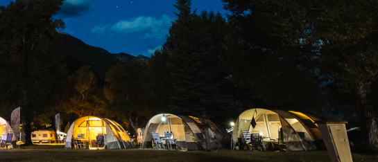 camping tentenkamp tunneltent Franse Alpen eygliers guillestre ecrins frankrijk embrun