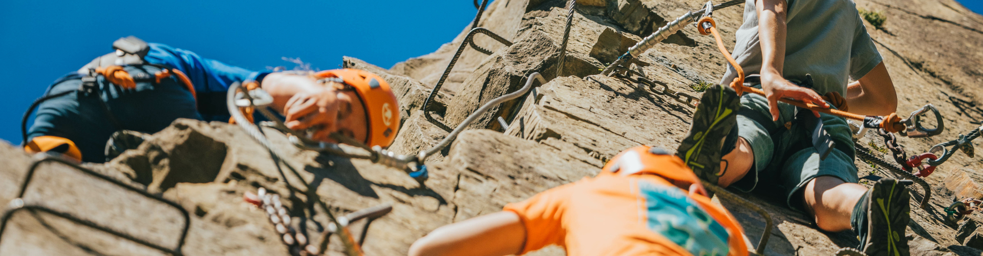 Hiken en kaart en kompas