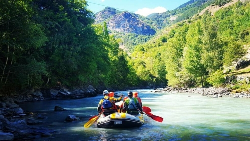 gezin samen varen natuur downriver