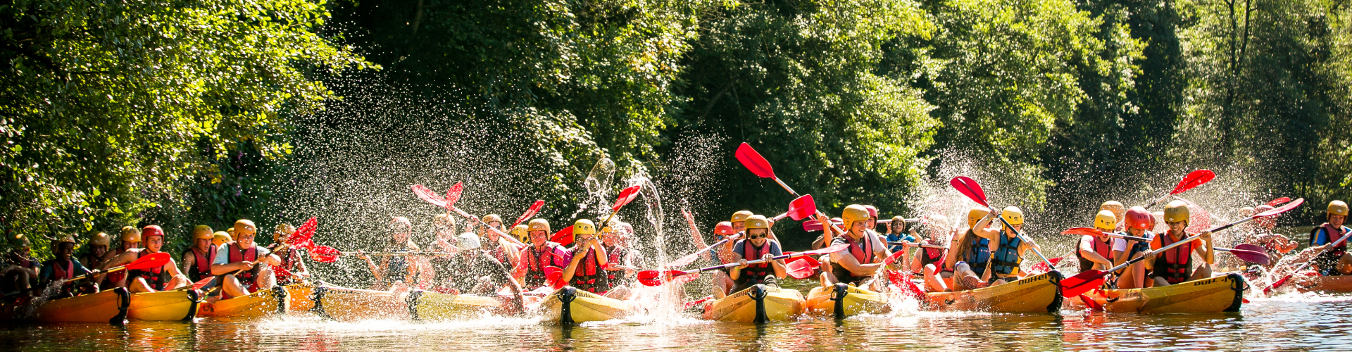 kano kanoën Ourthe bossen blijdschap spetters geweldig superleuk lachend leerlingen scholen samen