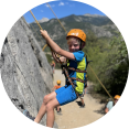 klimmen abseilen franse alpen frankrijk gezinsvakantie kind reis actief