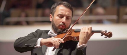 Violist Eugen Kruk