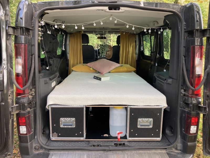 Renault Trafic Minicamper - camper-in-a-box.be