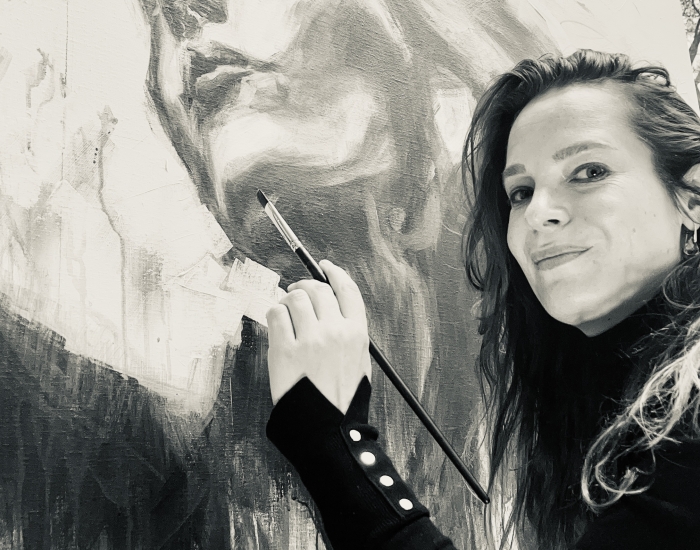 Carlotta Adriaansz in studio