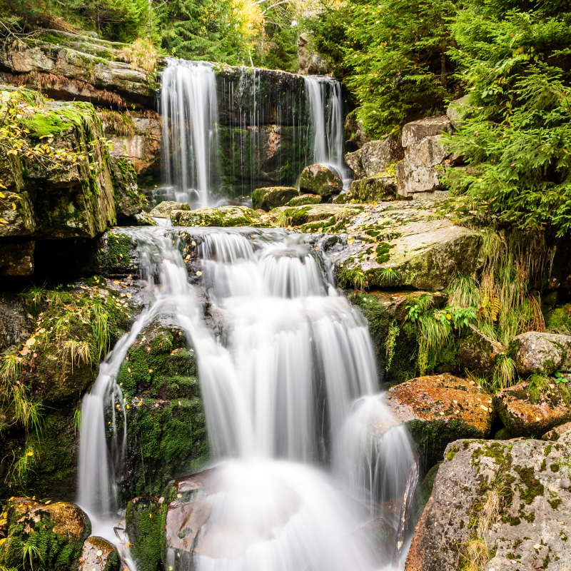 Jedlová-Wasserfälle im Isergebirge