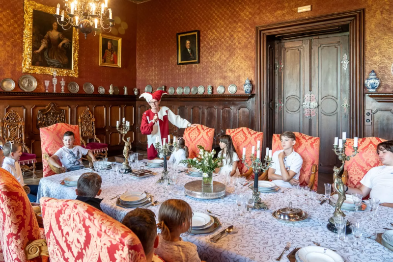 Schloss Loučeň mit Kindern