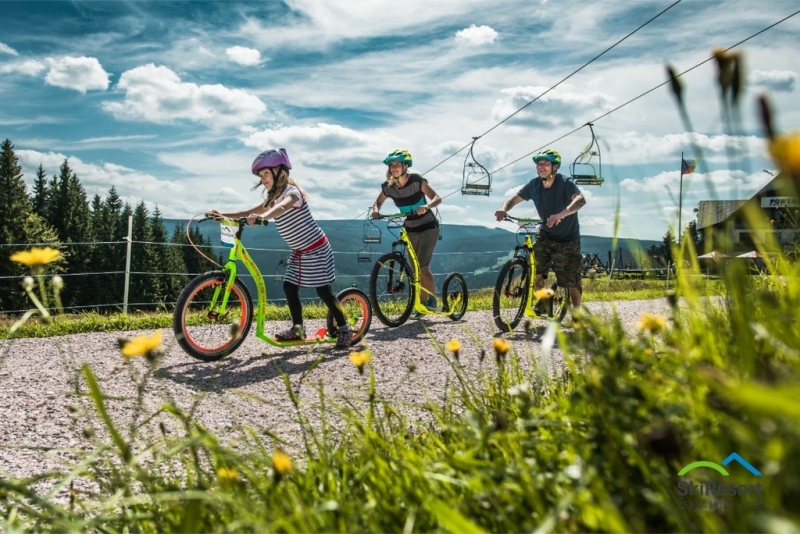 Riesengebirge mit Offroad-E-Scootern