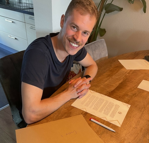 review murder mystery