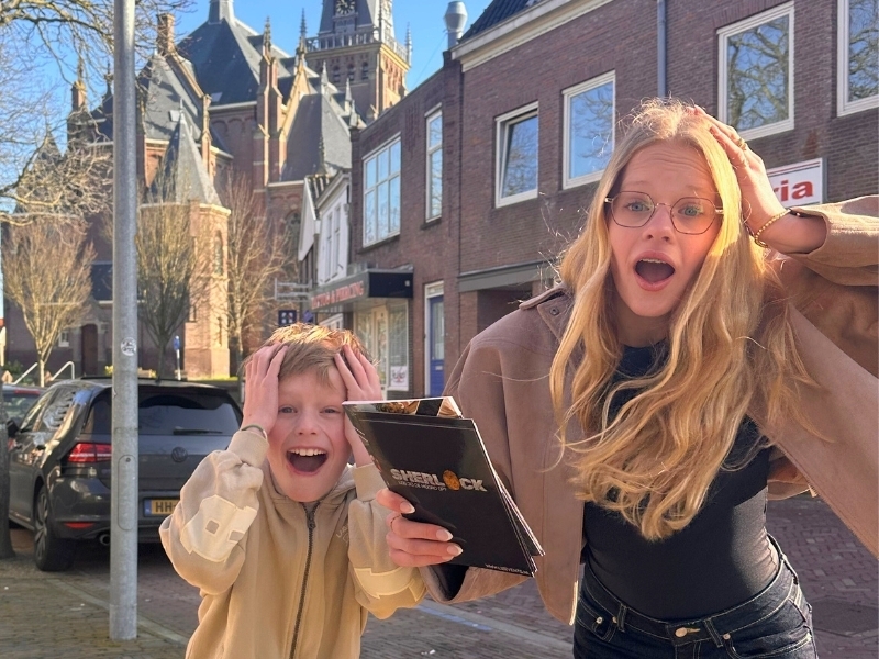 Sherlock detectivegame in het voorjaar Sherlock detectivegame voor gezinnen