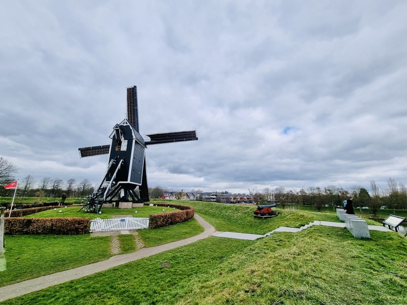 t-vliegend-hert-molen-in-brielle