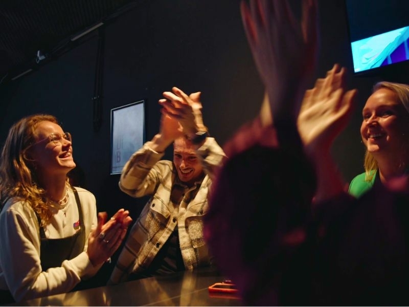 De leukste muziekbingo voor jouw feest Muziekbingo spelen