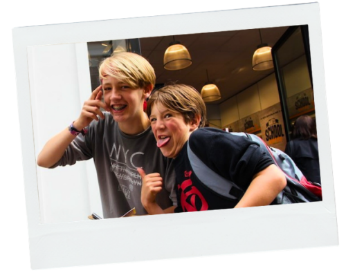Buiten escape room spelen met je gezin